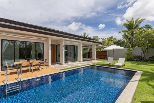Villa Asara in Bangtao Layan, Забронировать  Бан Пак Лак Пхукет