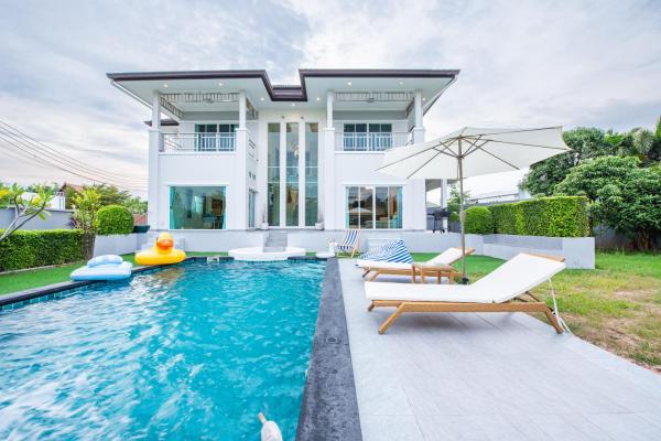 Tidal Coast Villa Pattaya, Забронировать  Бан-Хуай-Яй 