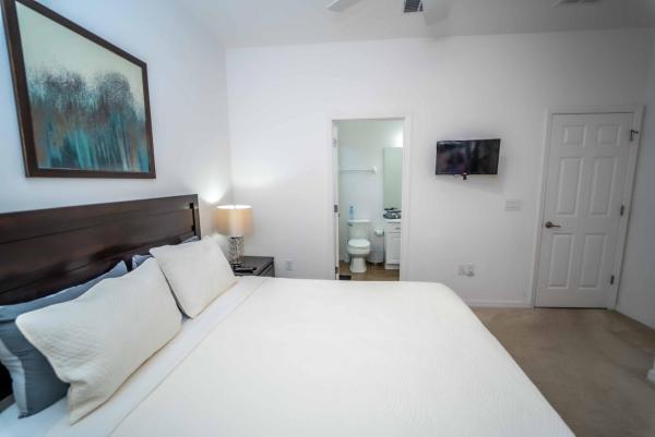 Family Friendly 5BR Pool Villa Game Room By Disney, Забронировать  Loughman Orlando Metropolitan Area
