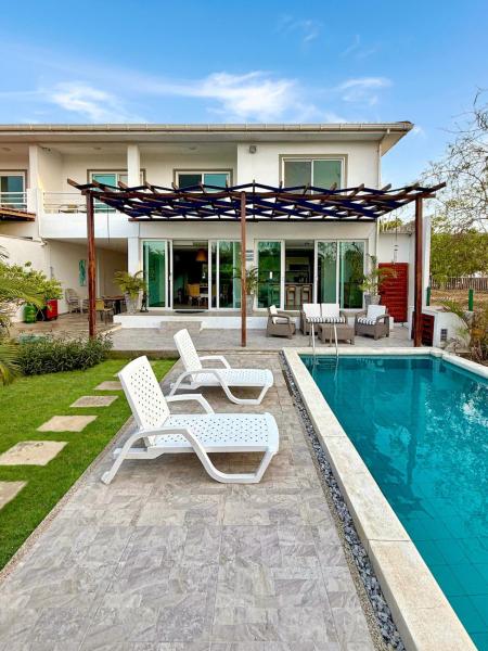 Vacation Home Escape & Villa with pool, Забронировать  Эль-Морро Atlántico