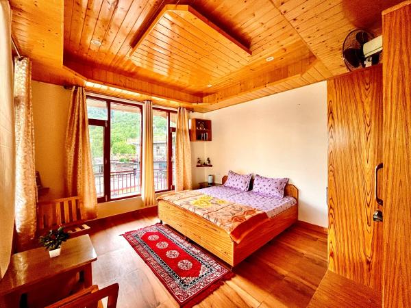 Sharika Homes, Забронировать  Katrain штат Химачал-Прадеш