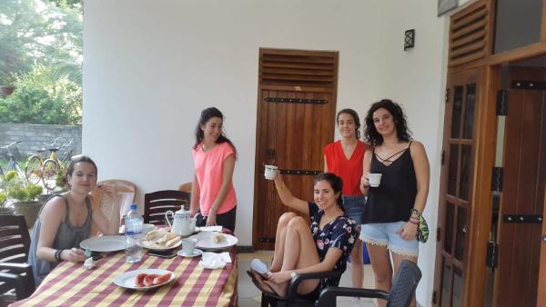 Jungle Park in Priyanna Guest, Забронировать  Nikawatawana Матале