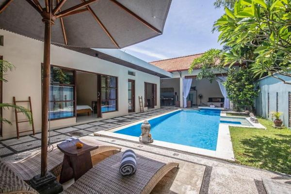 Batur Villa, Забронировать  Отели провинции Бали с парковкой, Парковка
