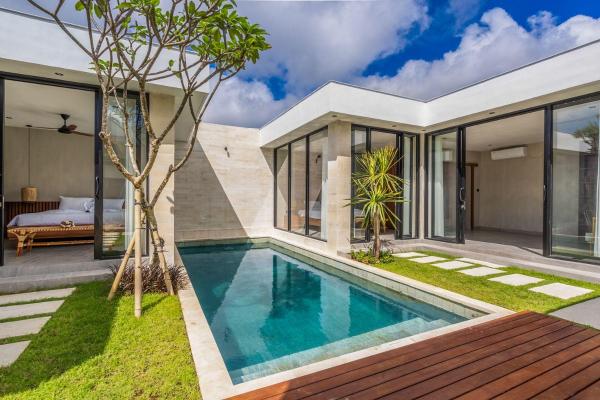 Jimbaran Villa, Забронировать  Отели провинции Бали с парковкой, Парковка