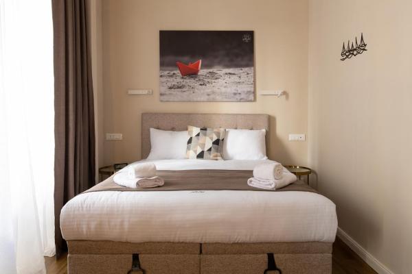 Sette Vele Rooms, Забронировать  Триест Венеция-Джулия, рядом с Kleine Berlin