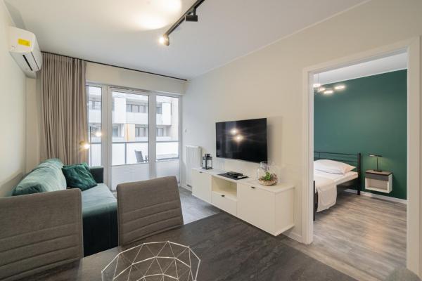 APT Nadmorskie - GreenPort z basenem i strefą SPA, Забронировать  Отели Kolobrzeg Region с бассейном, Бассейн