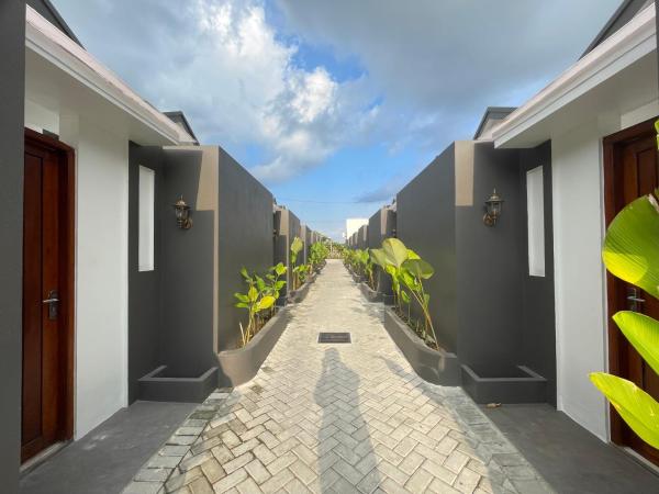 Sovilla Prime Yogyakarta, Забронировать  Нгалик Yogyakarta Province