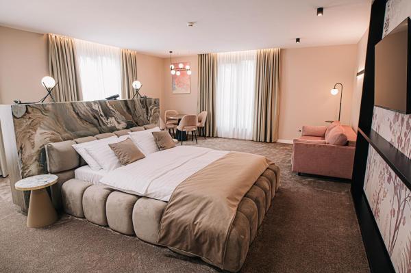 Hotel Brick, Забронировать  Дробета-Турну- Севери Мехединци
