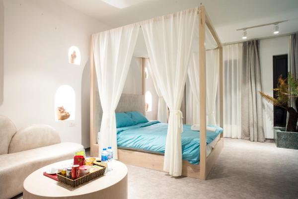 Boutique Hotel, Забронировать  Отели Ханоя с парковкой, рядом с Ланг, Парковка
