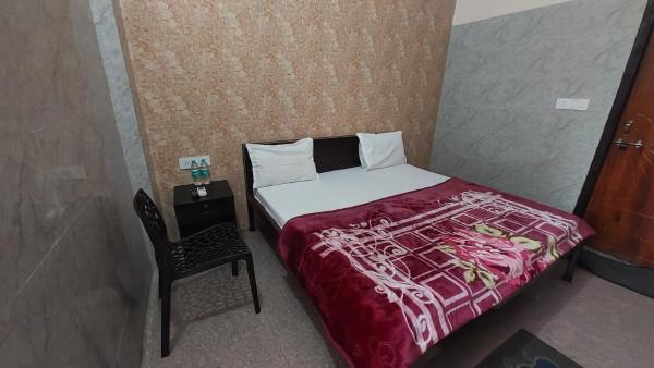 Shree Laddu Gopal Guest House, Забронировать  Вриндавана штат Уттар-Прадеш