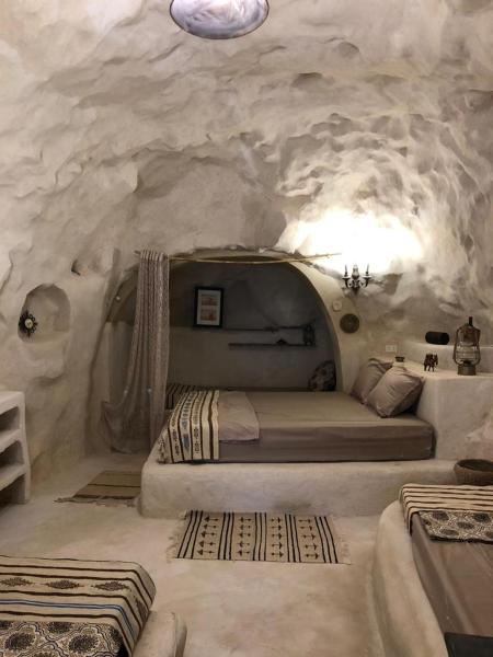 échappée troglodyte unique, Забронировать  Tūjān Габес