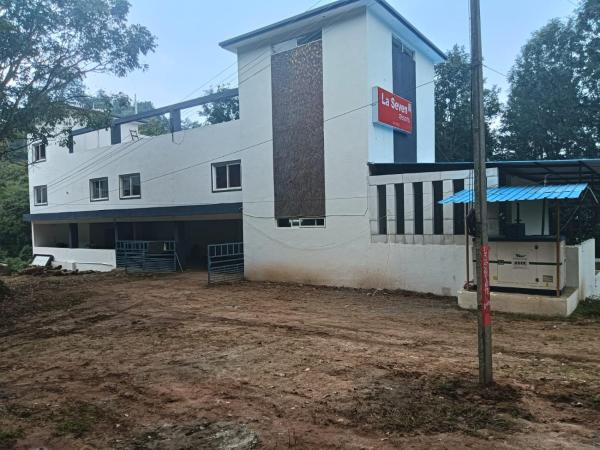 La Seven Resorts, Забронировать  Отели штата Тамилнада с парковкой, Парковка