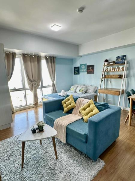 Bleu Suite in Abreeza Place Davao City, Забронировать  Отели Sampong с бассейном, Бассейн