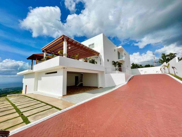 Villa Sunset Las Terrenas, Забронировать  Отели Самана с парковкой, Парковка