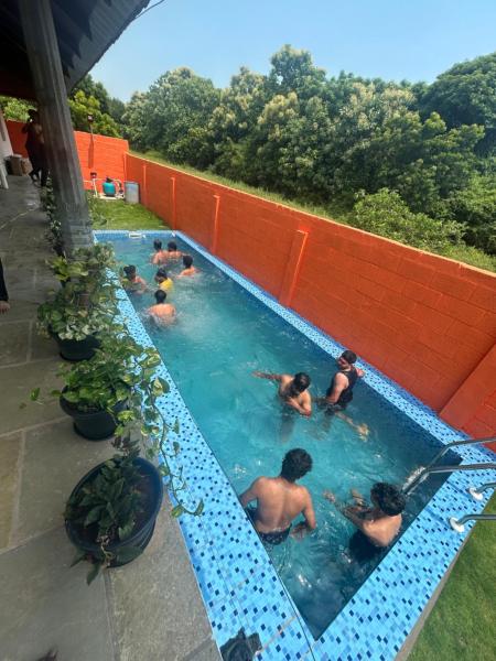 Stay Confo luxury Villa, Забронировать  Отели штата Тамилнада с парковкой, Парковка