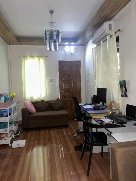 D And J Villa, Забронировать  Отели Бохоль с парковкой, Парковка