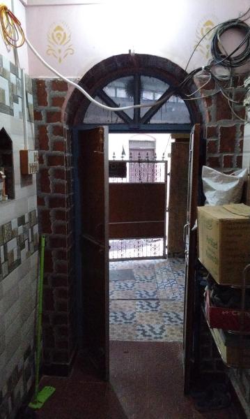 Hotel village banaras, Забронировать  Отели штата Уттар-Прадеша с парковкой, Парковка