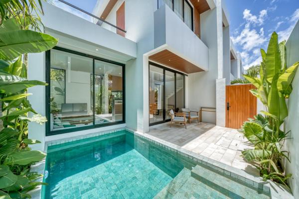 Malvarrosa Stylish 1BR Private Pool Villa Bingin, Забронировать  Отели провинции Бали с парковкой, Парковка