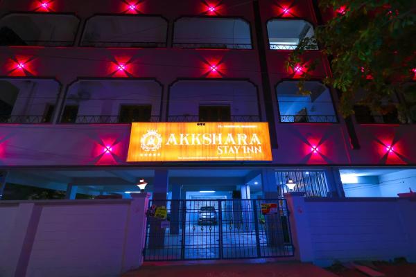 Akkshara Stay Inn, Забронировать  Тирупати штат Андхра-Прадеш
