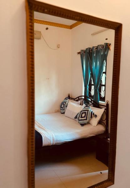 SEA GLASS Inn, Забронировать  Калангут Северный Гоа