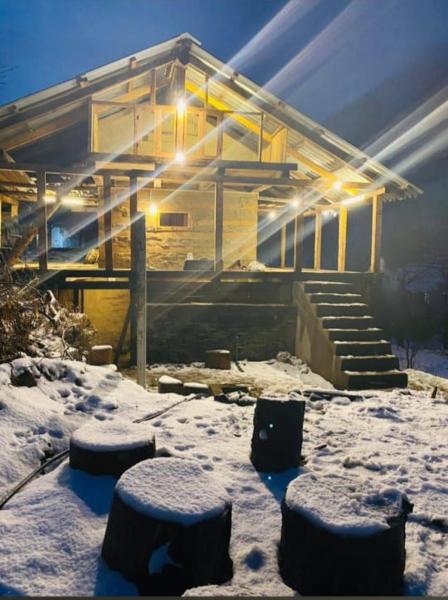 Mirvana home stay, Забронировать  Kalgha штат Химачал-Прадеш