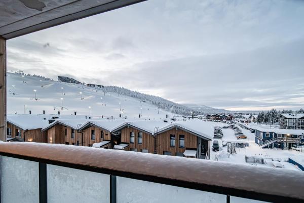 Lomavuokra Lingonberry Levi Central, ski-in ski-out, Забронировать  Сиркка Tornio Valley