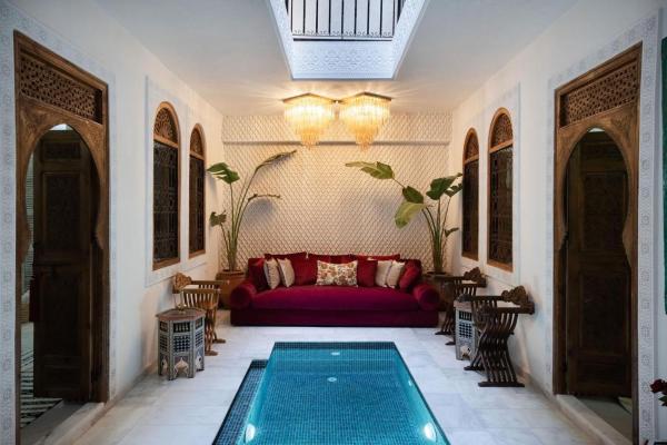 Riad Dar Lghizlane, Забронировать  Марракеш Марракеш-Тенсифт-Эль-Хауз, рядом с Рынок в Медине