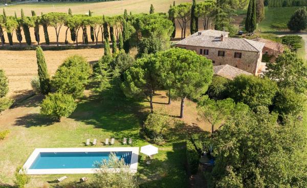 Fattoria Belvedere alle Vigne by VacaVilla, Забронировать  Синалунга Val di Chiana