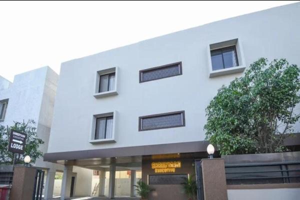 Hotel Shreeyash Executive