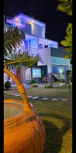 ECR Beach Villa with Private Swimming Pool - R&B, Забронировать  Терупорер штат Тамилнад