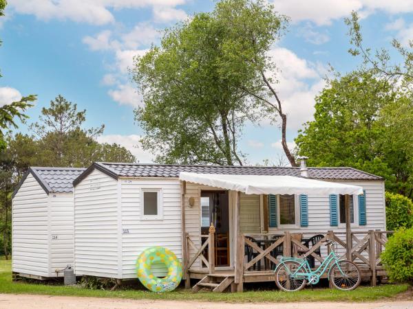 Les mobilhomes du vélodrome, Забронировать  Альбер 