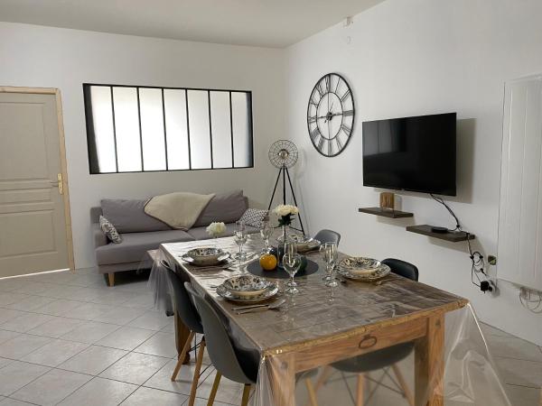 Gite du Trefoux logement le Villainois, Забронировать  Виллен-ла-Гоне 