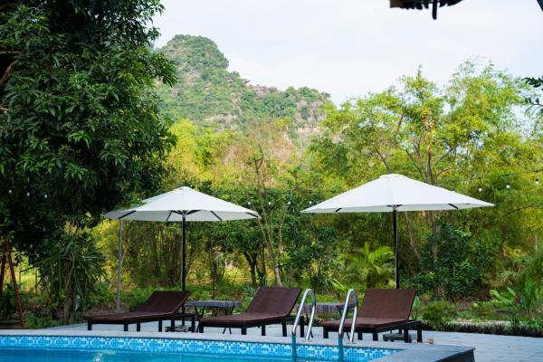 The Valley Lodge Trang An, Забронировать  Отели Nguyên Ngoại с бассейном, Бассейн