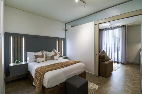 One Rosebank- Patimo Opulent Apartment, Забронировать  Роузбенк Йоханнесбург