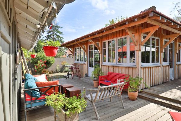 Villa Honora - Joli maison arcachonnaise à Cazaux, Забронировать  Казо Гюжан-Местрас
