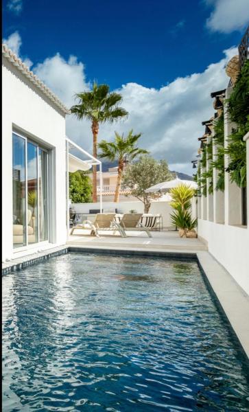 New Villa Los Olivos, Забронировать  Адехе 