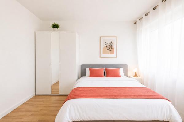 M050-53 Marquer jolie chambre en colocation, Забронировать  Анмас Geneva-French Side