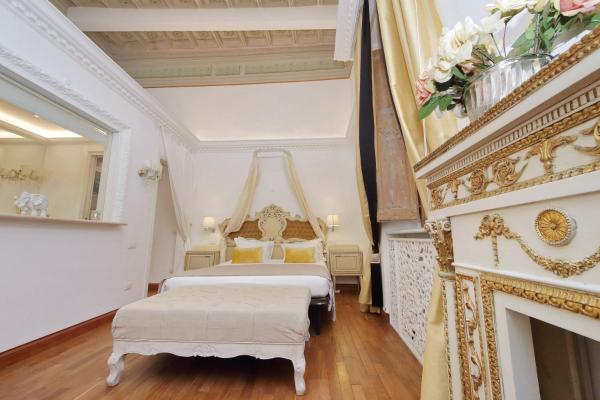 Navona Penthouse