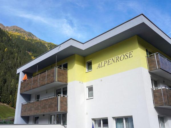 Apartment Alpenrose-1 by Interhome, Забронировать Апартаменты/квартира Зе Ишгль-Пацнаун, рядом с 6-местный подъемник Медрийох