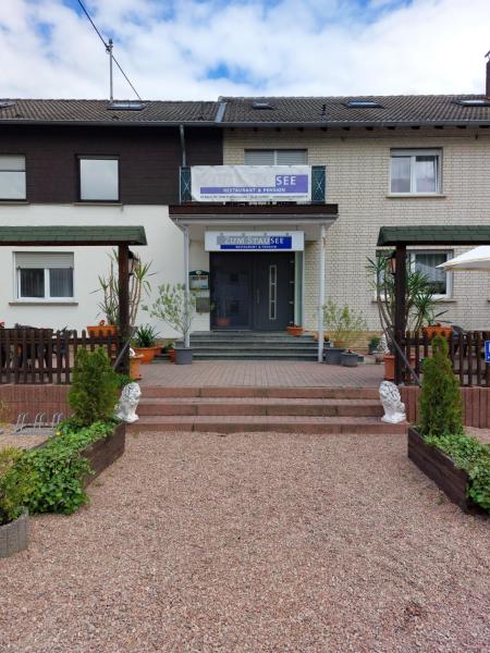 Zum Stausee