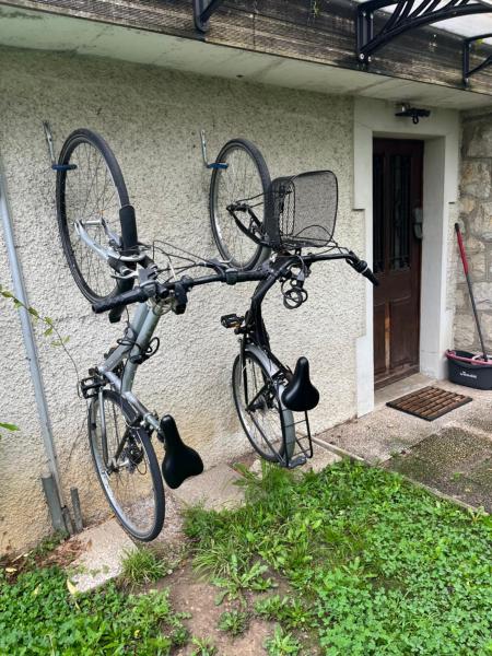 Studio tout confort proche centre et Lac avec 2 vélos prêtés, Забронировать  Анси Озеро Анси