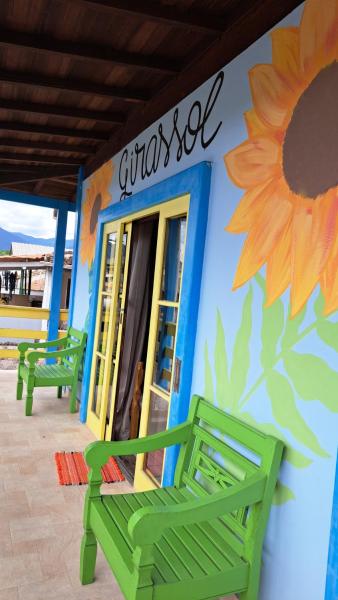 Girassol Hostel by Katita