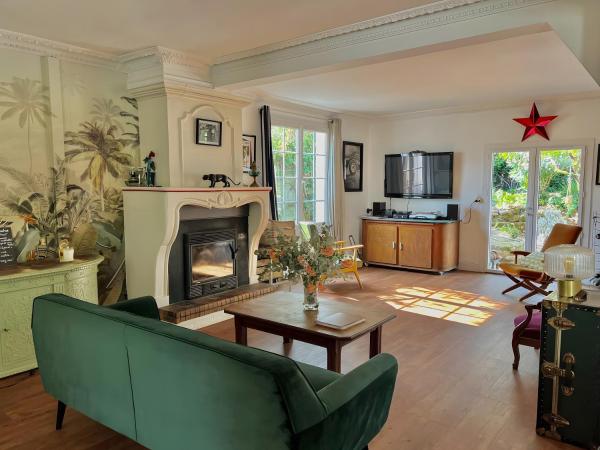 Villa Esterel, Pour 14 Pers, Забронировать  Ла-Фот-сюр-Мер Маре-Пуатвен