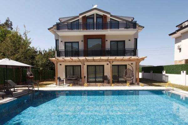 Cesur Villa 2, Забронировать  Фетхие район Фетхие