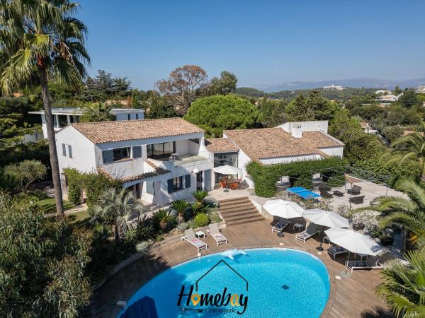 Villa Rose Pool Sea View Super Cannes, Забронировать  Отели Приморских Альпы с парковкой, Парковка