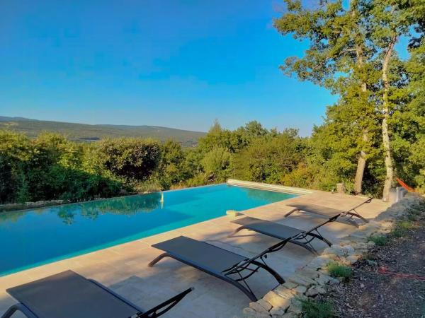 Contemporary Villa With Pool In Céreste-En-Luberon, Забронировать  Серест Route de la Lavande