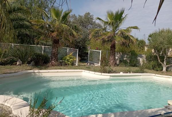 Villa plain-pied avec piscine californienne privée, Забронировать  Пузоль Лангедок-Руссильона