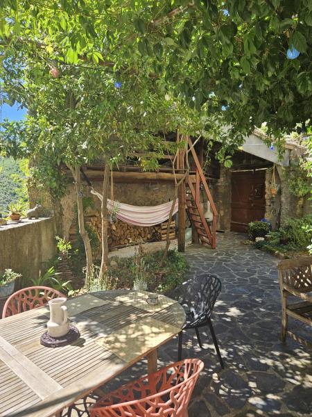Perched Nest in Cevennes Mountains, relaxing place, Забронировать  恒春古城 Лангедок-Руссильона