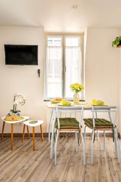 Villa Mona Studio Falaises quartier des Cordiers, Забронировать  Отели в центре Ле-Трепор, в центре