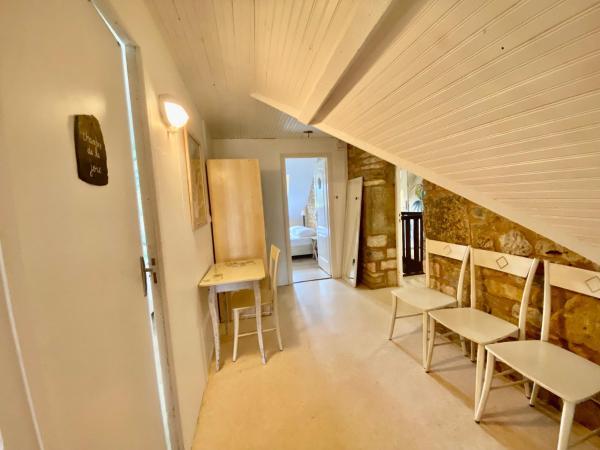 Oasis des Ages, Забронировать  Шартрие-Ферьер Лимузен